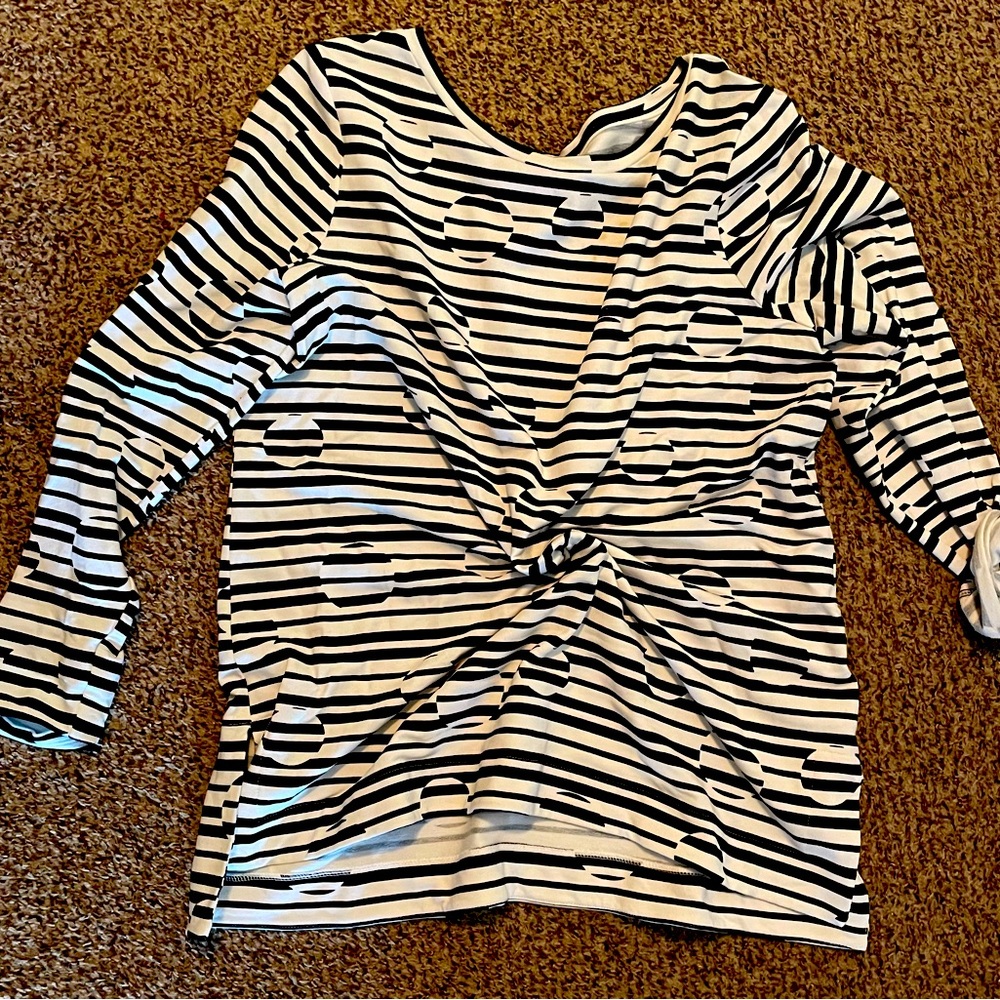 Size 2 Chico’s Tunic